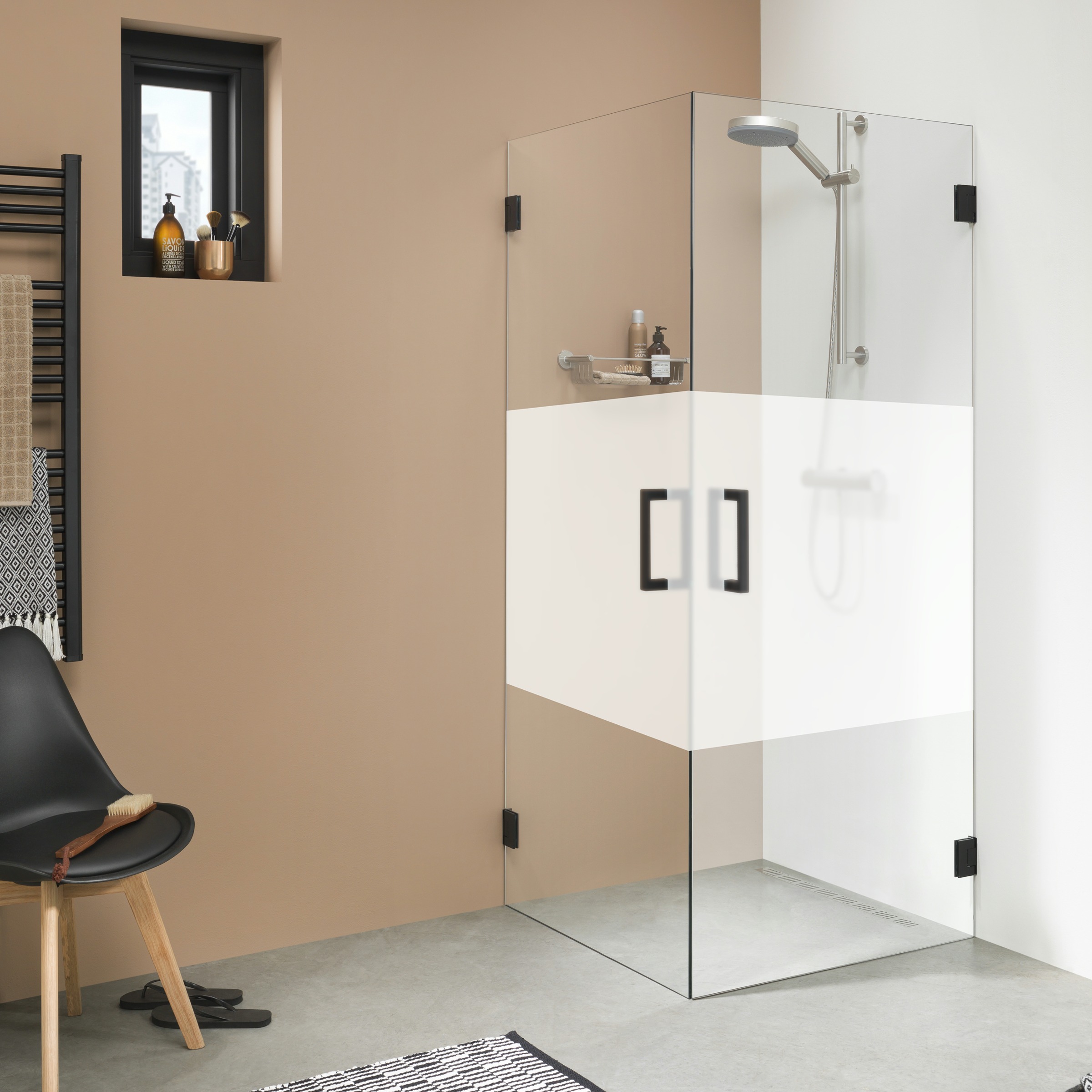 Sealskin Get Wet Swingdeur Voor Hoekinstap I Am R 100X200 Cm Zwart Met Gesatineerde Band sealskin kopen in de aanbieding