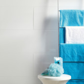 Wandbekleding PVC Dumalock wit hoogglans 2.4m2, afm. 120 x 25 cm